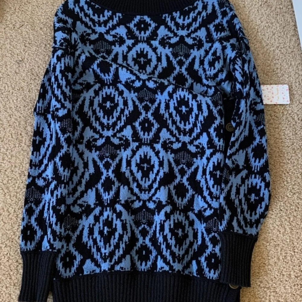 COPY - Free people sweater size XS